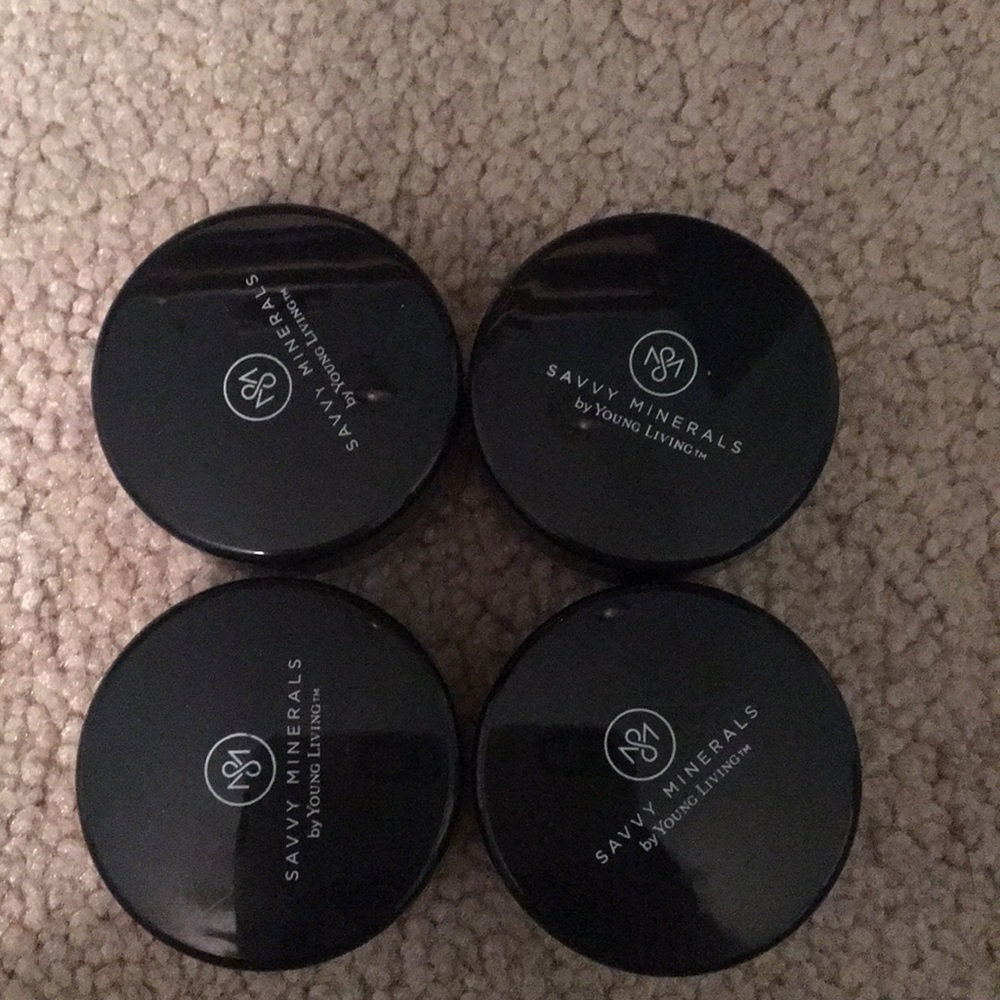 Savvy minerals loose eyeshadow